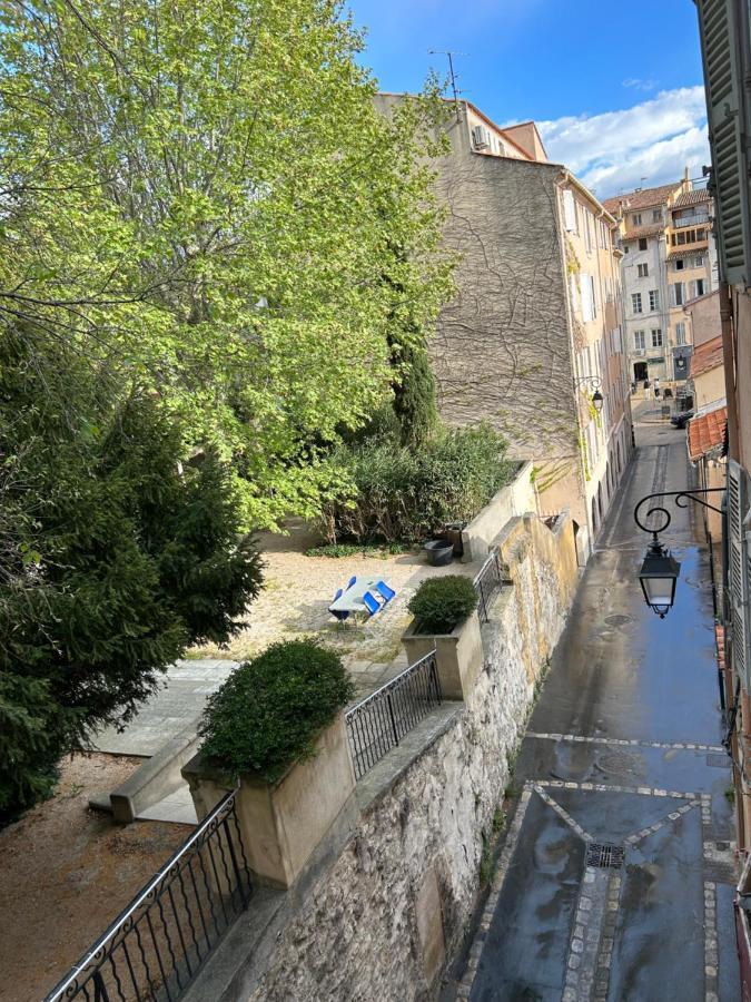 Un Moment Suspendu Apartment Aix-en-Provence Ngoại thất bức ảnh