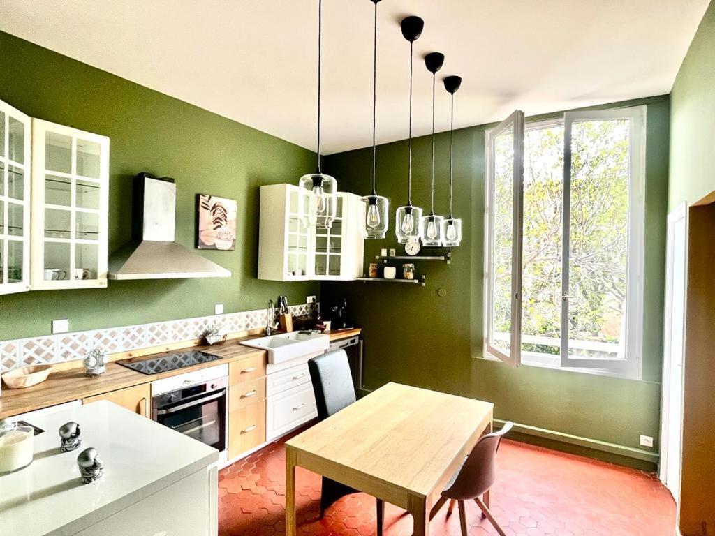 Un Moment Suspendu Apartment Aix-en-Provence Ngoại thất bức ảnh